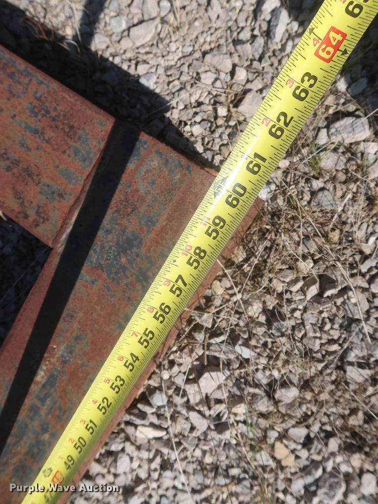 image for item MJ9126 (2) reel racks