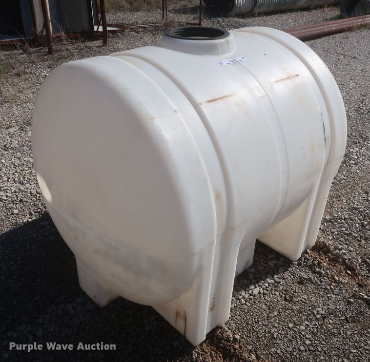 image for item MJ9127 Poly tank