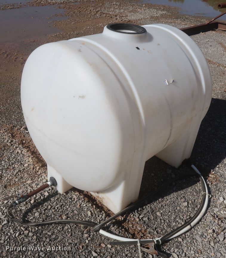 image for item MJ9127 Poly tank