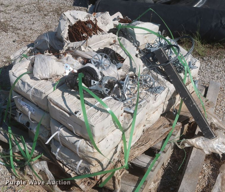 image for item MJ9128 (2500) landscape floating washer pins