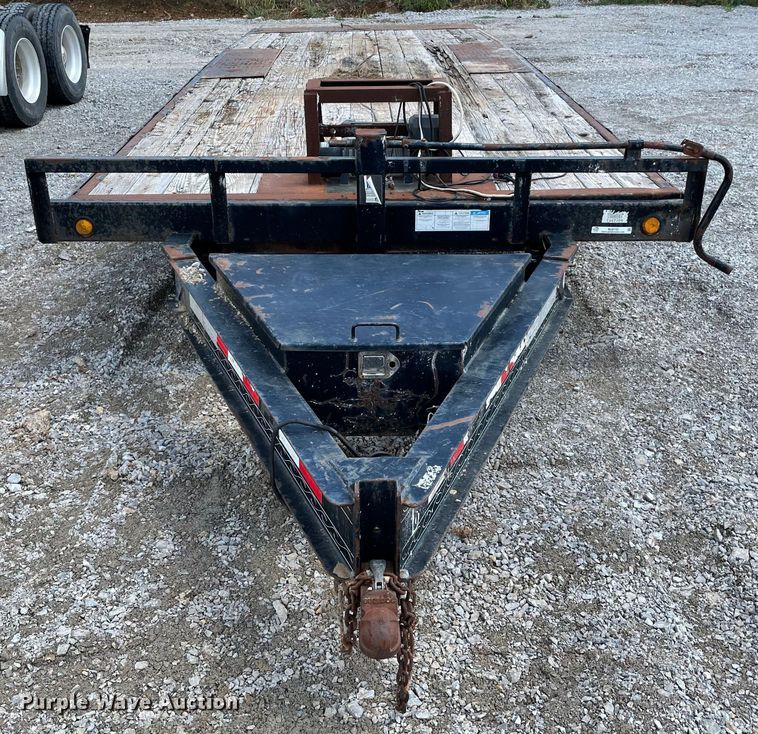 image for item MJ9152 2012 PJ Trailers  equipment trailer