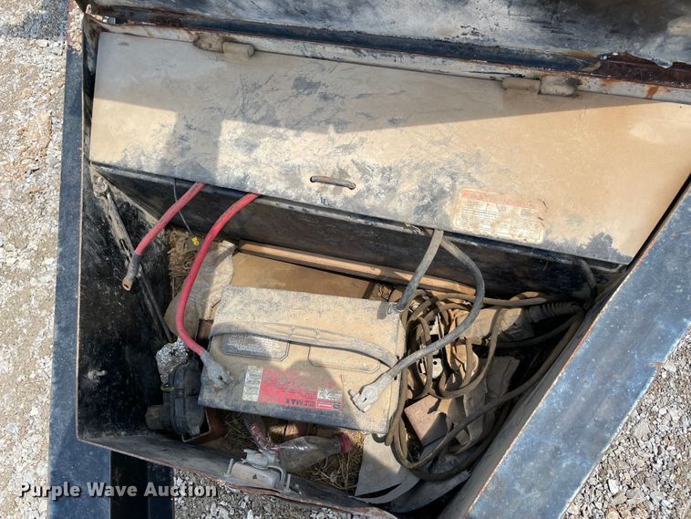 image for item MJ9152 2012 PJ Trailers  equipment trailer