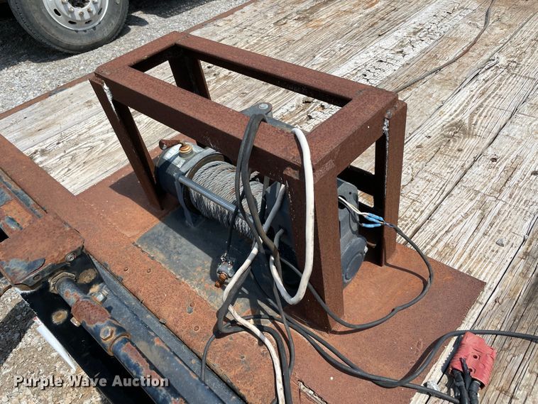 image for item MJ9152 2012 PJ Trailers  equipment trailer