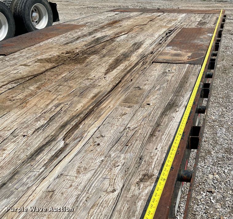 image for item MJ9152 2012 PJ Trailers  equipment trailer