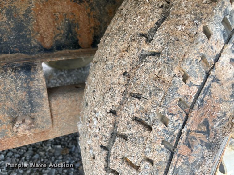 image for item MJ9152 2012 PJ Trailers  equipment trailer