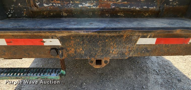 image for item MK9062 2003 Ford F550 Super Duty XL  utility / service truck