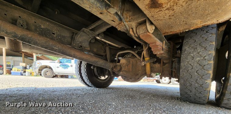 image for item MK9062 2003 Ford F550 Super Duty XL  utility / service truck