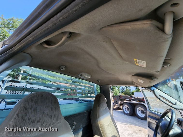 image for item MK9062 2003 Ford F550 Super Duty XL  utility / service truck