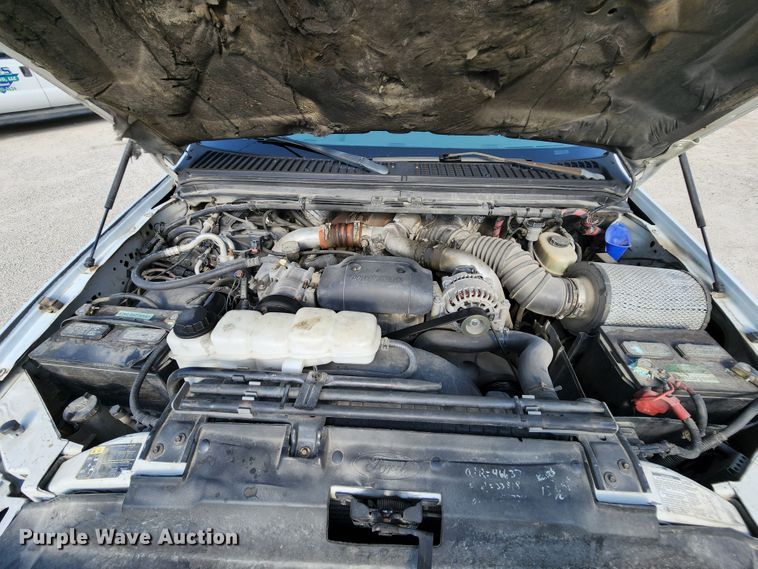 image for item MK9062 2003 Ford F550 Super Duty XL  utility / service truck