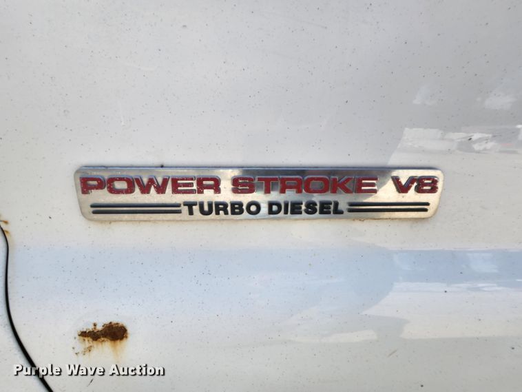 image for item MK9135 2004 Ford F450 Super Duty XL  flatbed truck