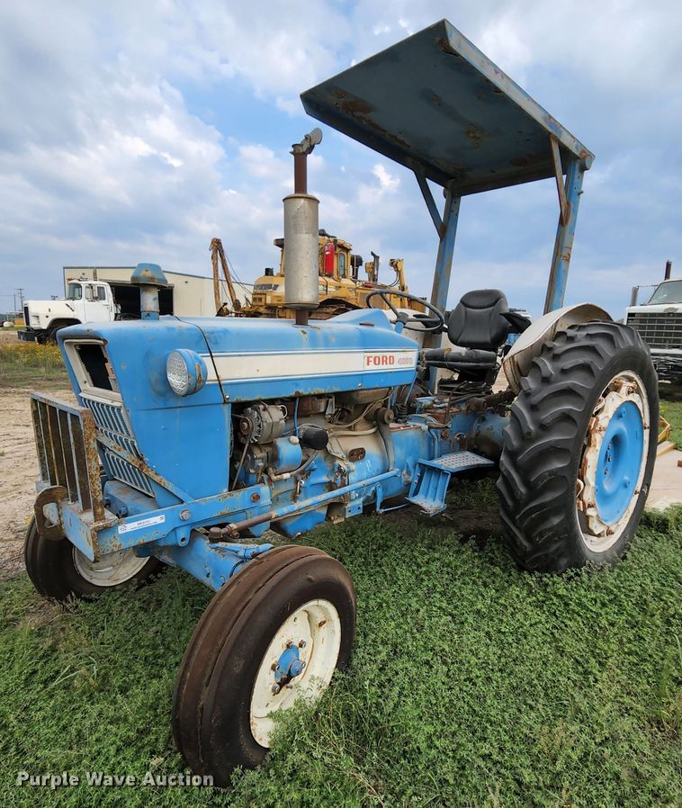 image for item MK9151 Ford 4000  tractor