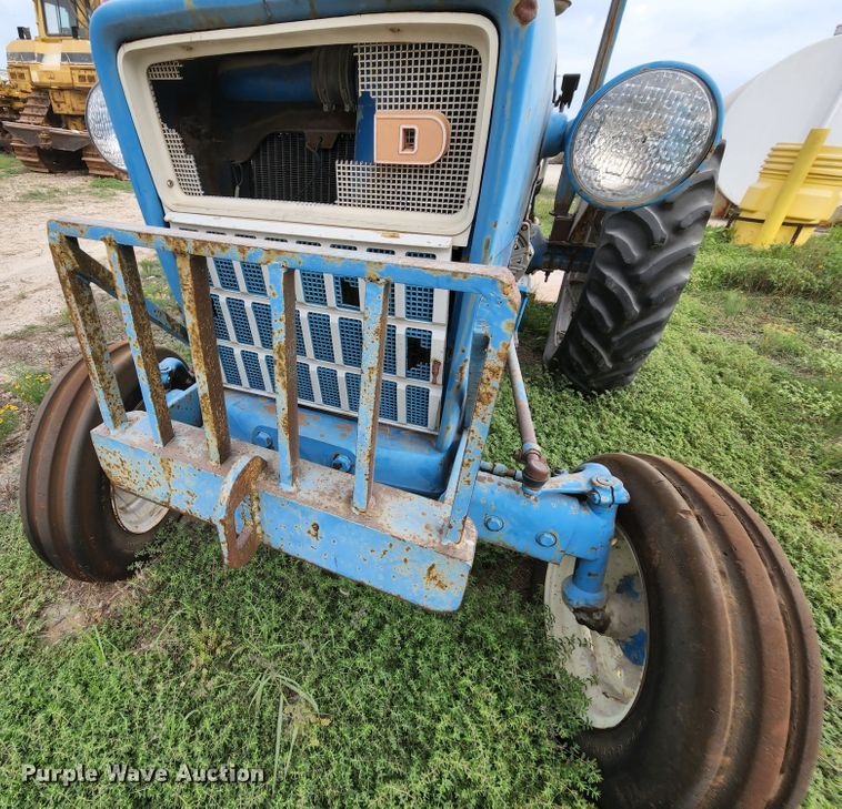 image for item MK9151 Ford 4000  tractor