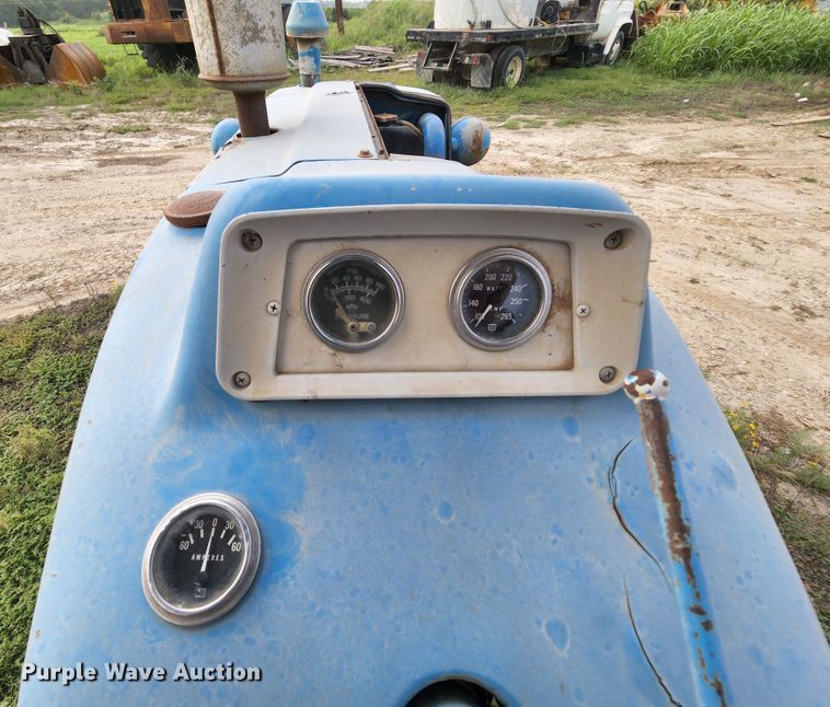 image for item MK9151 Ford 4000  tractor