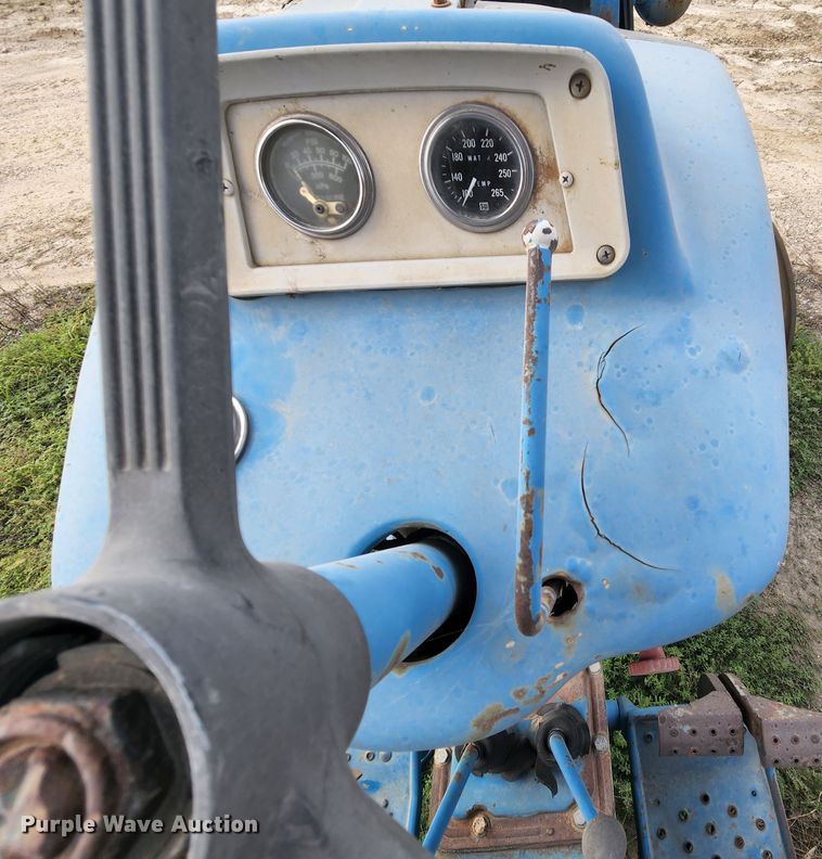 image for item MK9151 Ford 4000  tractor