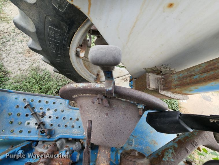 image for item MK9151 Ford 4000  tractor