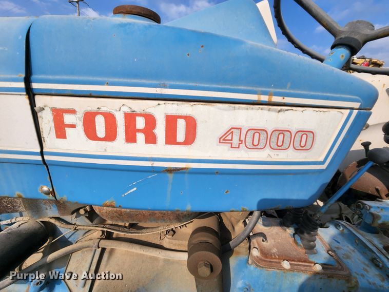 image for item MK9151 Ford 4000  tractor