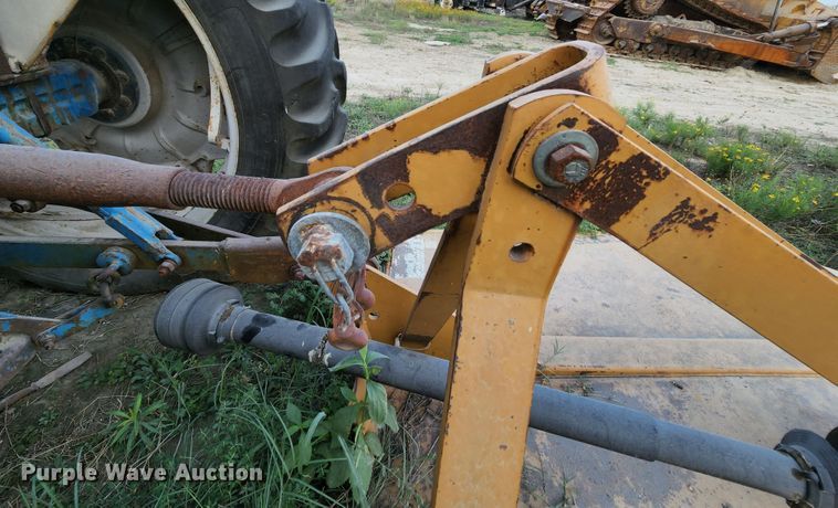 image for item MK9157 Woods BB72  rotary mower