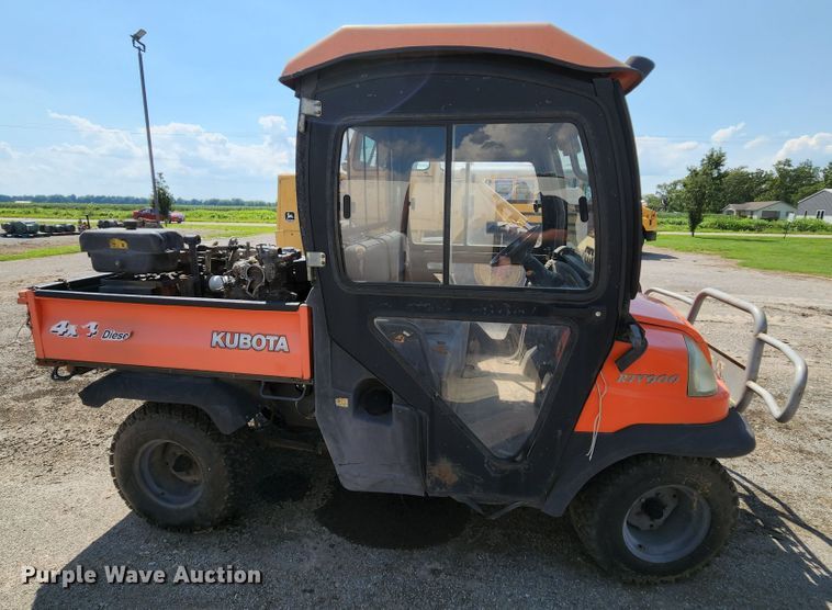 image for item MK9172 Kubota RTV 900  utility vehicle