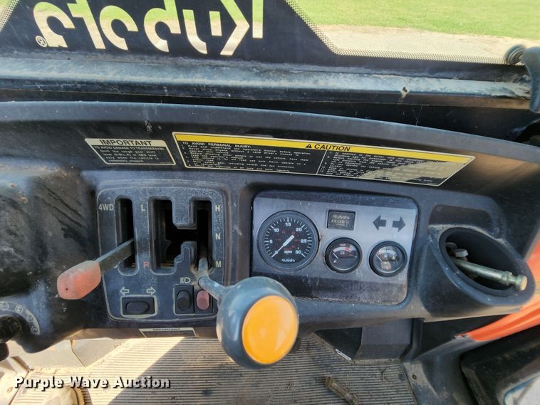 image for item MK9172 Kubota RTV 900  utility vehicle