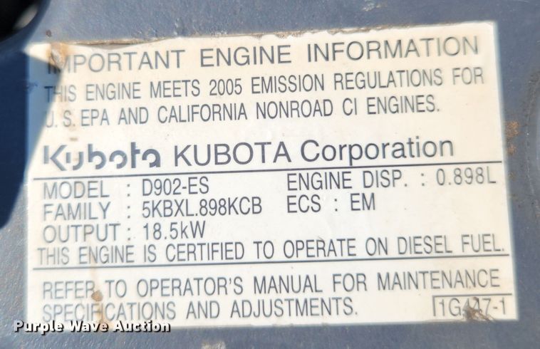 image for item MK9172 Kubota RTV 900  utility vehicle