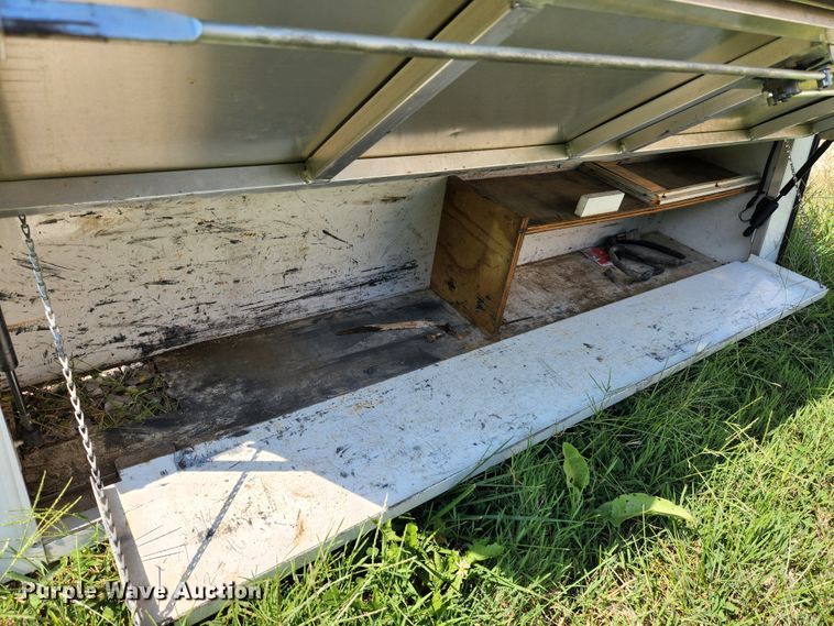 image for item MK9223 ARE  pickup truck topper