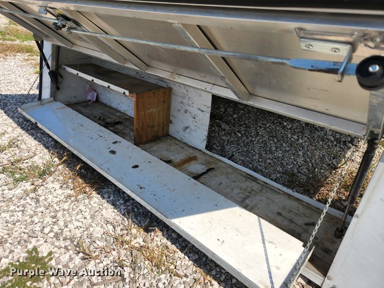 image for item MK9223 ARE  pickup truck topper