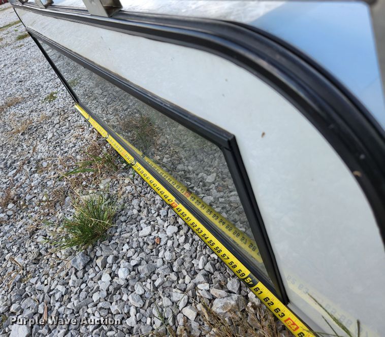 image for item MK9223 ARE  pickup truck topper