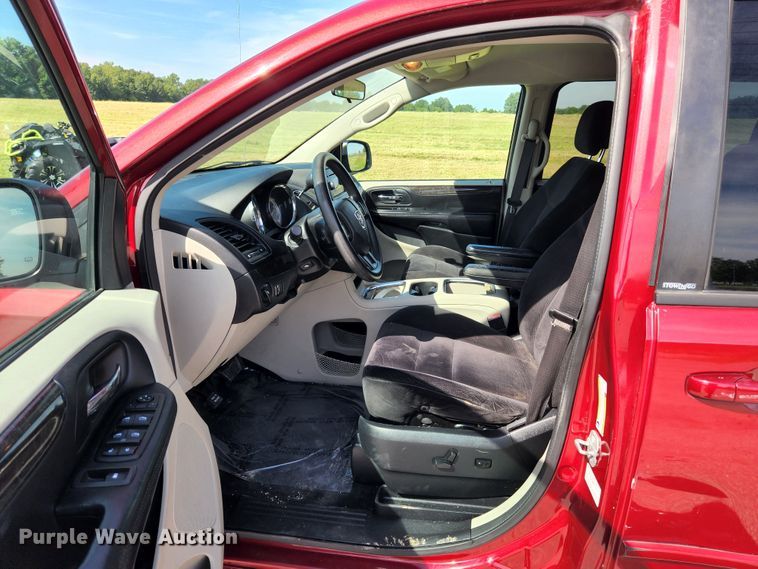 image for item MK9234 2014 Dodge Grand Caravan  van