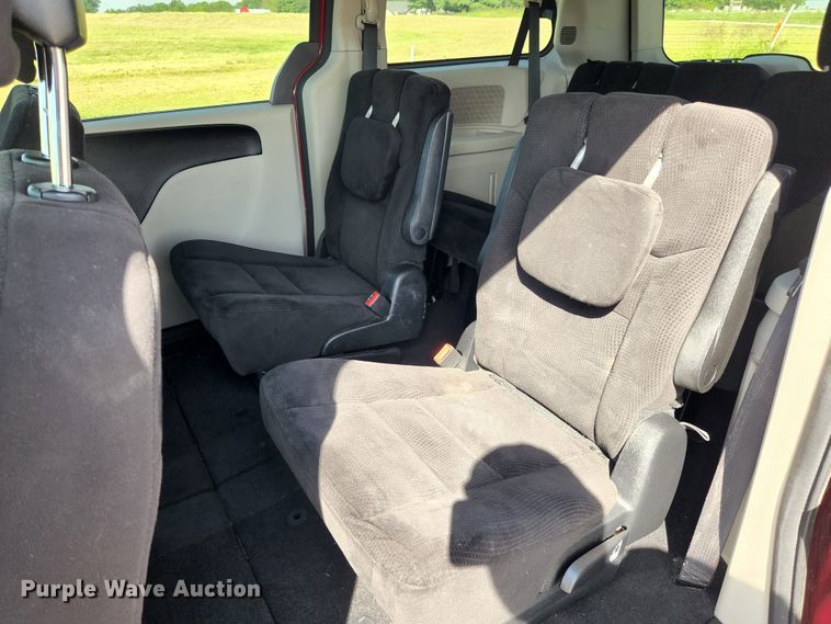 image for item MK9234 2014 Dodge Grand Caravan  van