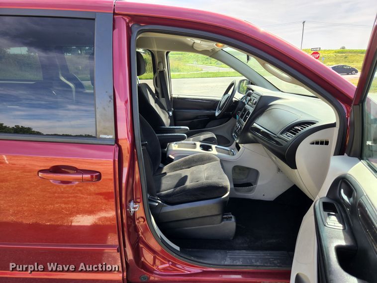 image for item MK9234 2014 Dodge Grand Caravan  van