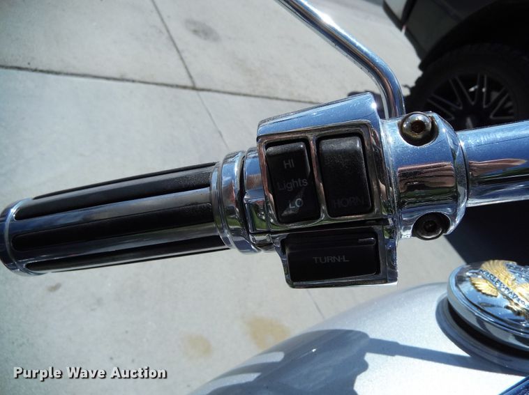 image for item MR9541 1994 Harley Davidson FXDWG  motorcycle