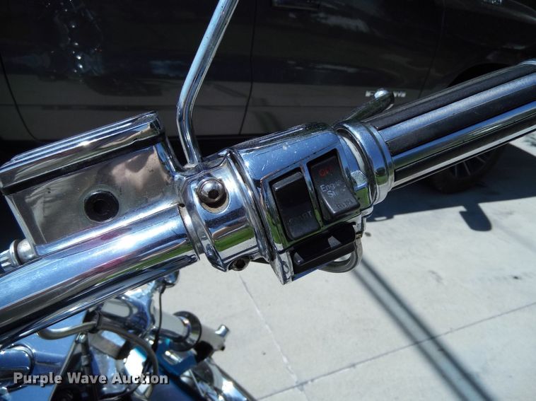 image for item MR9541 1994 Harley Davidson FXDWG  motorcycle