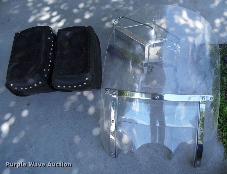 image for item MR9541 1994 Harley Davidson FXDWG  motorcycle