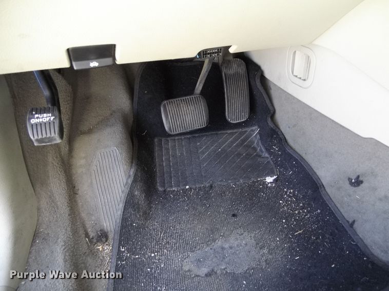 image for item MR9542 2011 Ford Taurus