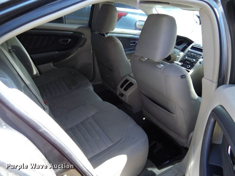 image for item MR9542 2011 Ford Taurus