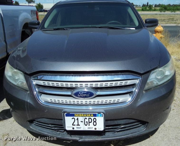 image for item MR9542 2011 Ford Taurus