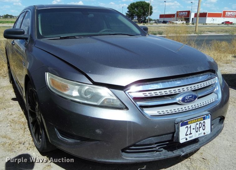 image for item MR9542 2011 Ford Taurus