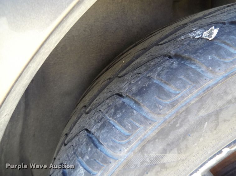 image for item MR9542 2011 Ford Taurus