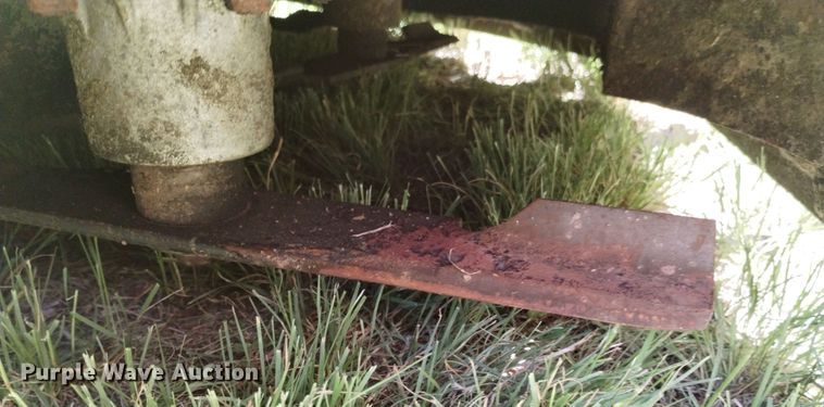 image for item MR9548 Exmark Turf Tracer  lawn mower