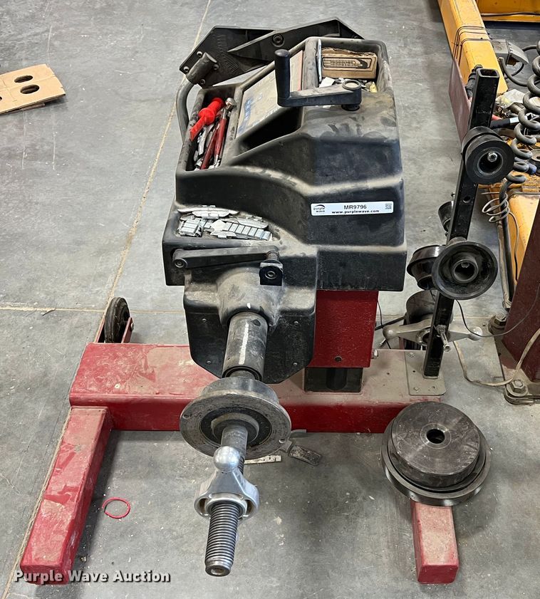 image for item MR9796 Coats 6275HS  wheel balancer