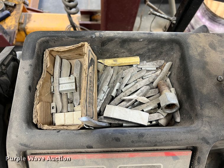 image for item MR9796 Coats 6275HS  wheel balancer