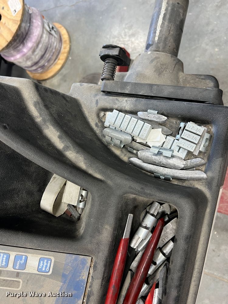 image for item MR9796 Coats 6275HS  wheel balancer