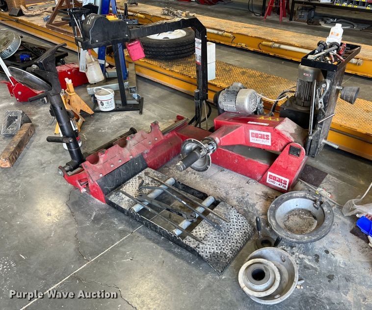 image for item MR9797 Coats CHD-4730  tire machine
