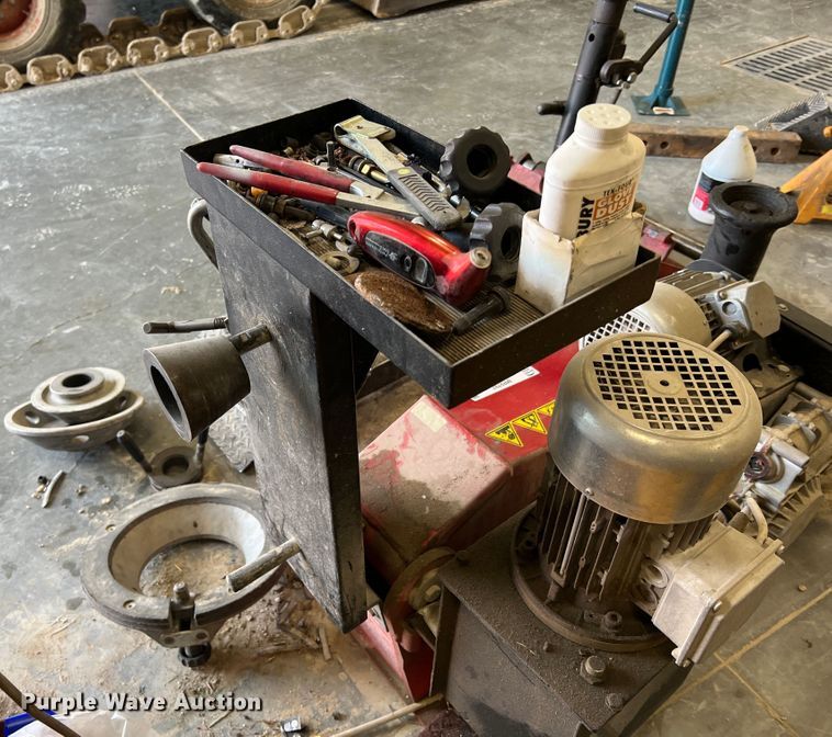 image for item MR9797 Coats CHD-4730  tire machine