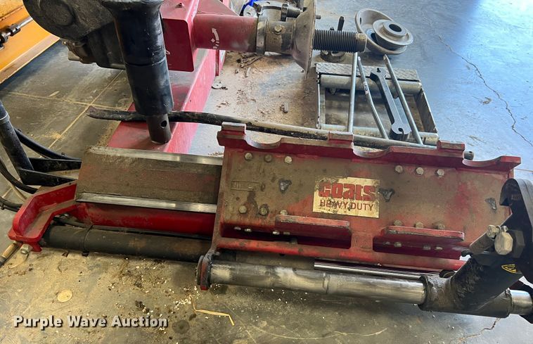 image for item MR9797 Coats CHD-4730  tire machine