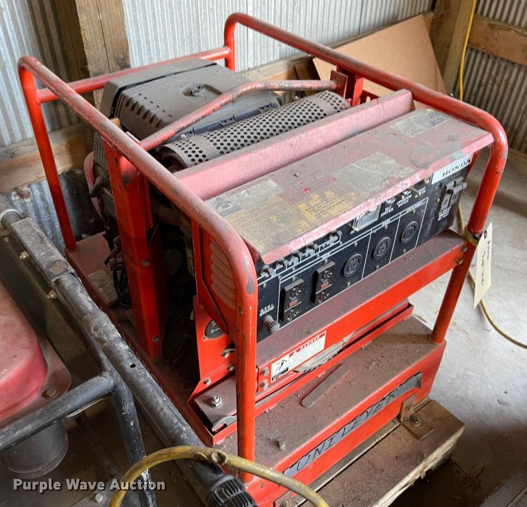 image for item MU9075 (2) generators