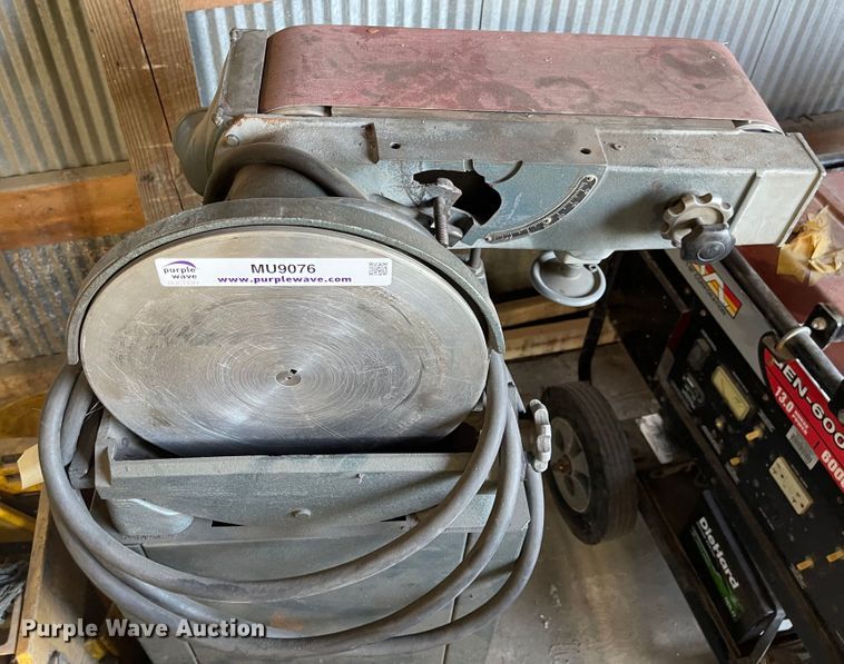 image for item MU9076 Tools