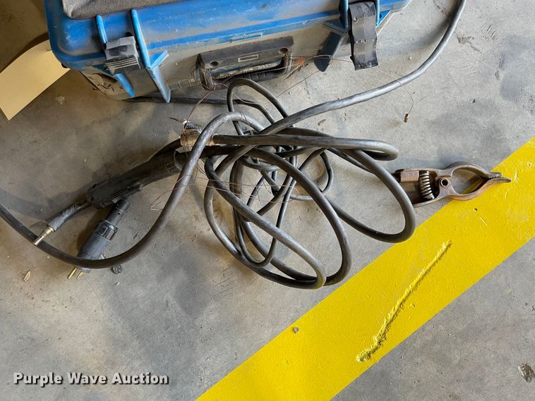 image for item MU9076 Tools