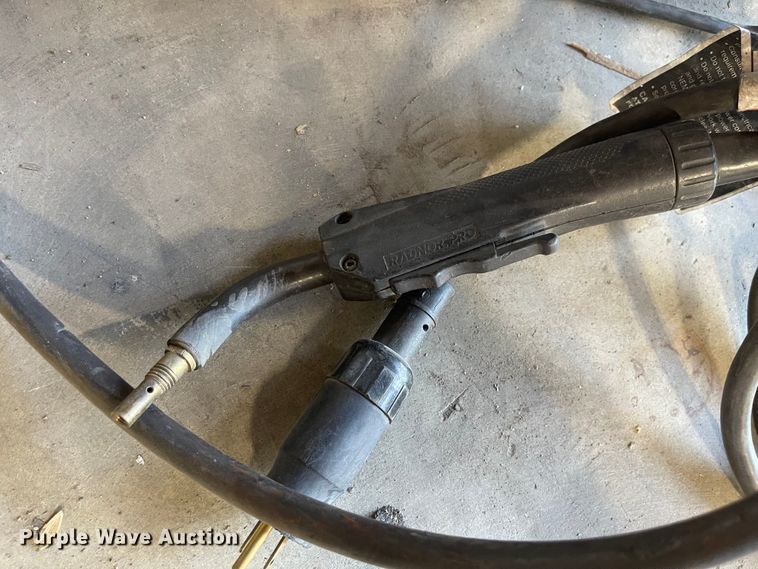 image for item MU9076 Tools