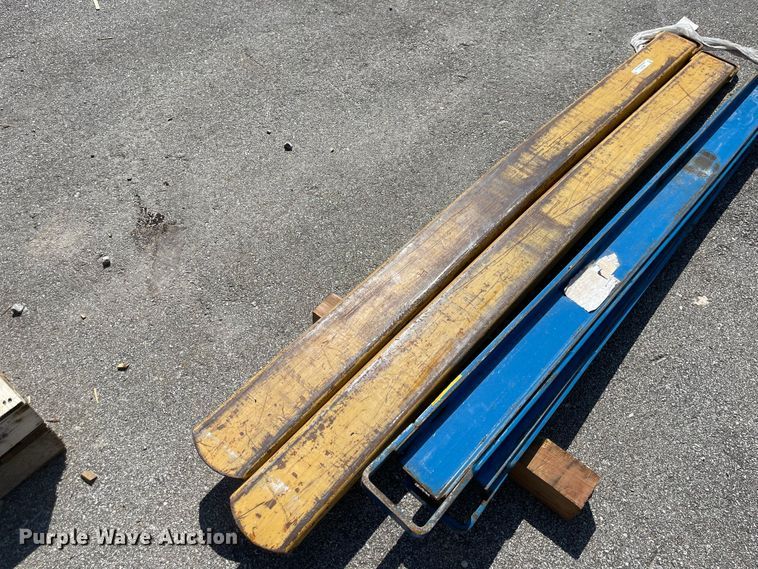 image for item MU9078 Forklift fork extensions